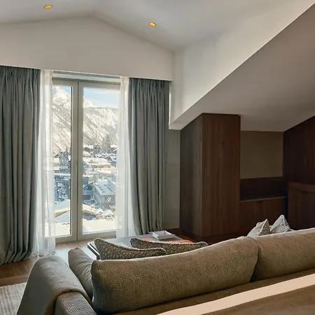 Maya 1850 Hotel *